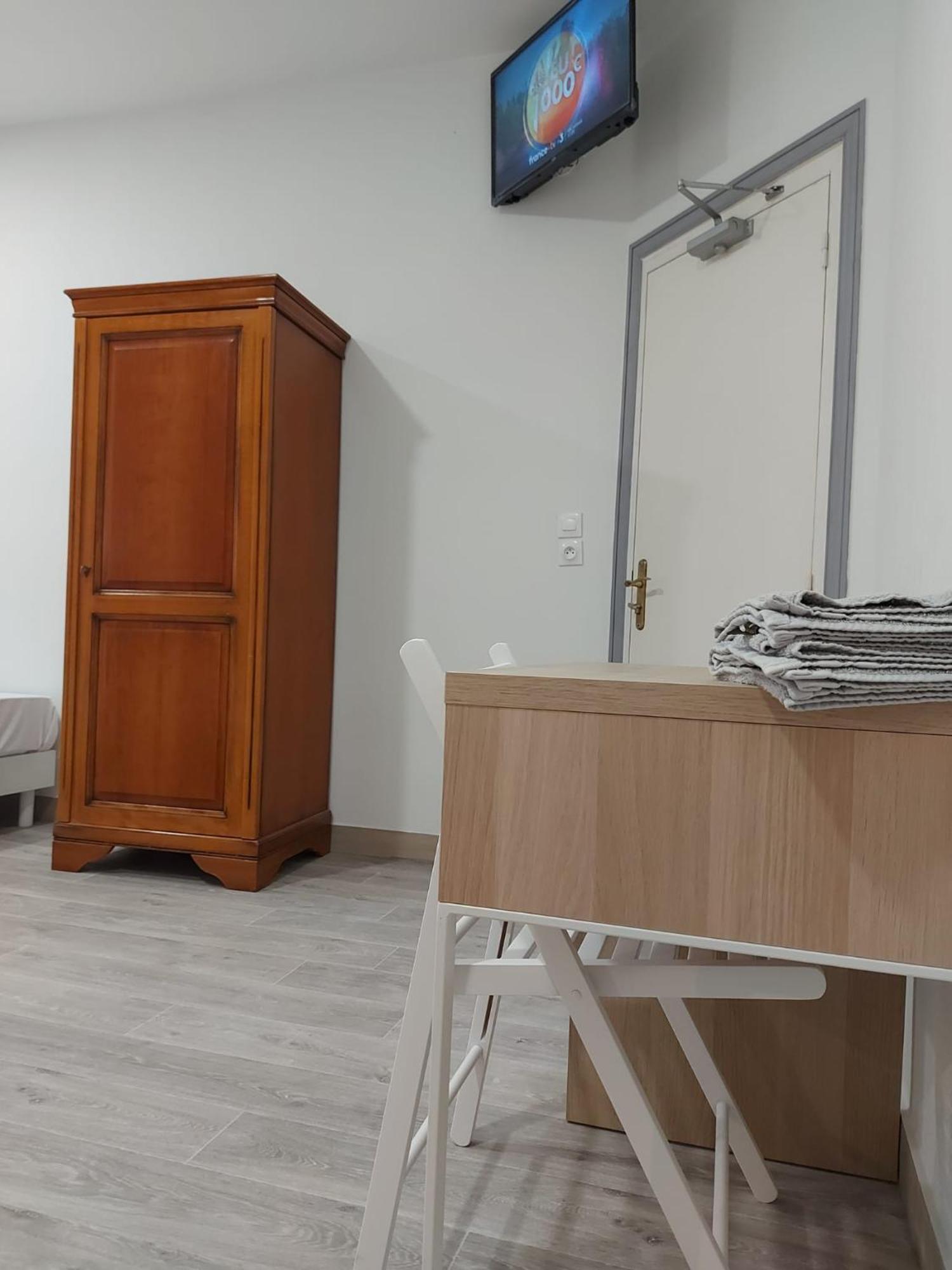 Ardenn'Hotel Reims Bagian luar foto