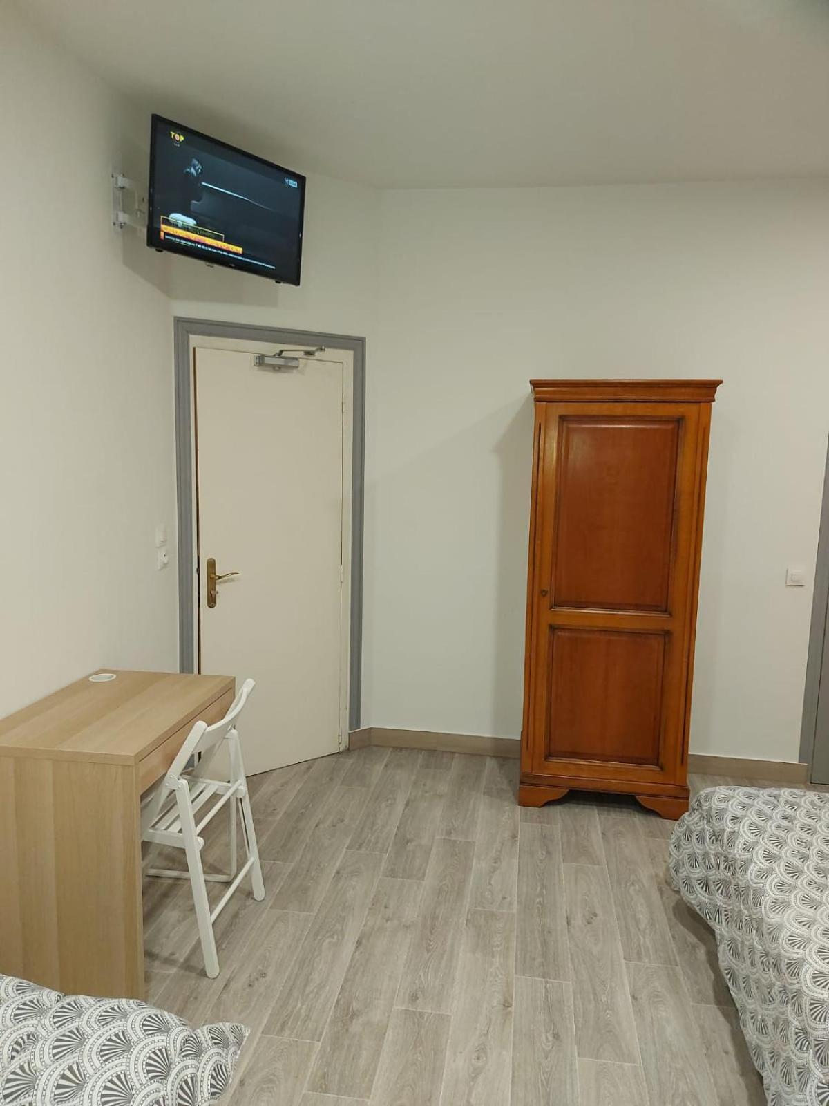 Ardenn'Hotel Reims Bagian luar foto