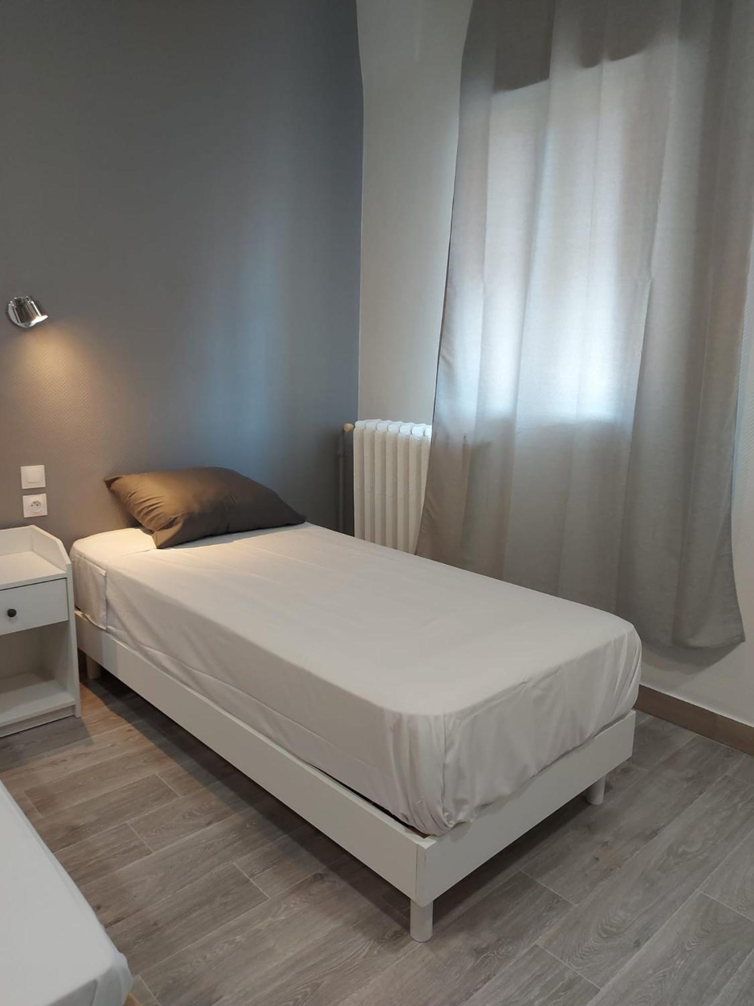 Ardenn'Hotel Reims Bagian luar foto